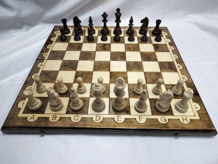 Шахматы профессиональные Стаунтон № 5 в доске складной Премиум 50 см