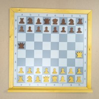 Доска шахматная демонстрационная деревянная магнитная (81x81)