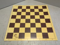 Шахматная доска из картона (микрогофры)
