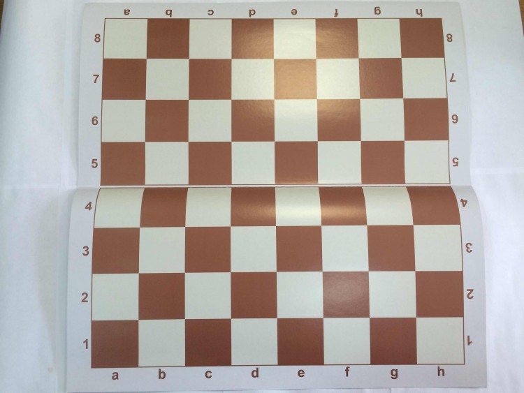 Шахматная доска  50Х50 см картон 