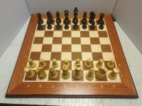 Доска шахматная цельная ВИШНЯ 50 см