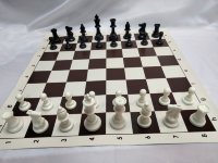 Фигуры пластиковые шахматные (с утяжелителем) с виниловой доской 51см
