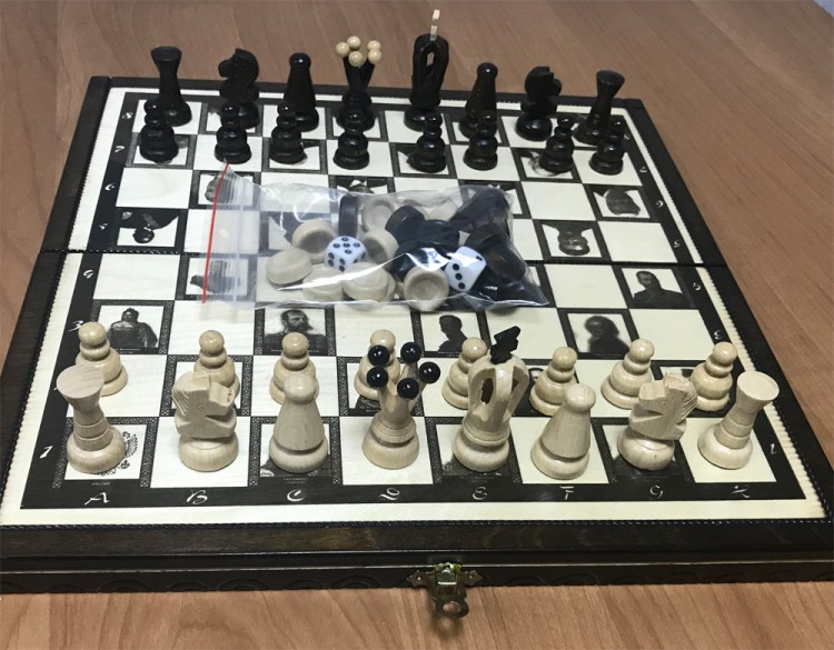 Шахматы-шашки-нарды подарочные исторические 35 см