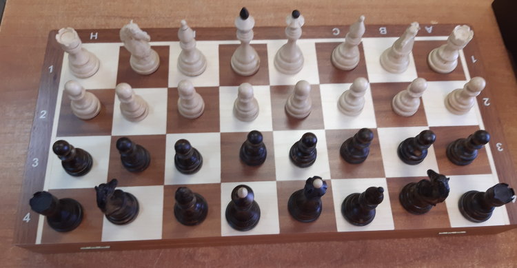 Шахматы профессиональные "Модерн" (матовые)