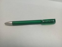 Шариковая ручка роллер с шахматным логотипом зеленого цвета