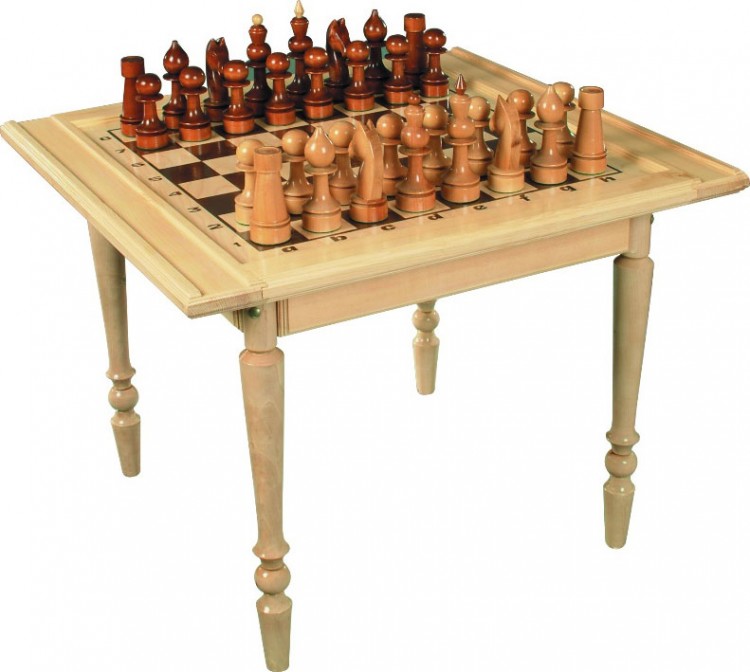 Сувенирный шахматный стол с фигурами