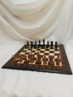 Турнирные Венгерон с деревянными шахматными фигурами АМЕРИКАНСКИЙ СТАУНТОН № 6 МАТОВЫЕ (c утяжелителем)